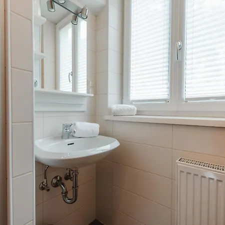 Ruebezahl-2 By Interhome באד הופגסטין